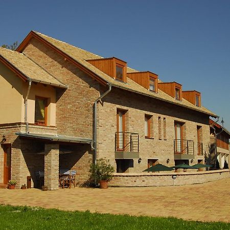 Vararok Apartman Gyula Dış mekan fotoğraf