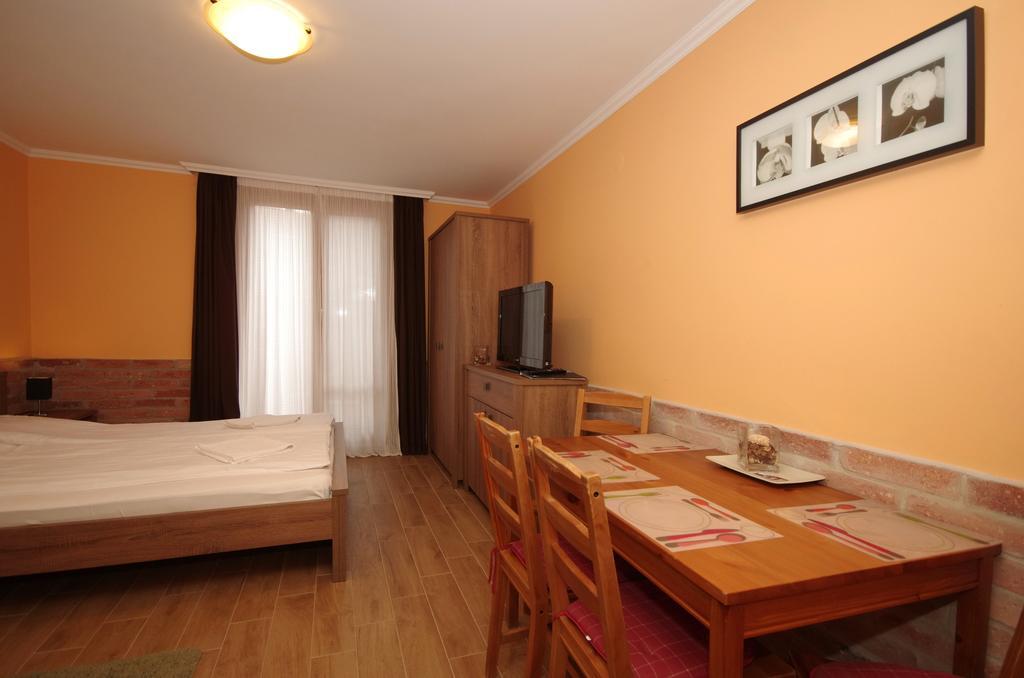 Vararok Apartman Gyula Dış mekan fotoğraf