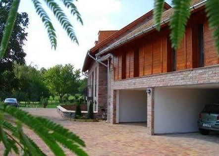 Vararok Apartman Gyula Dış mekan fotoğraf